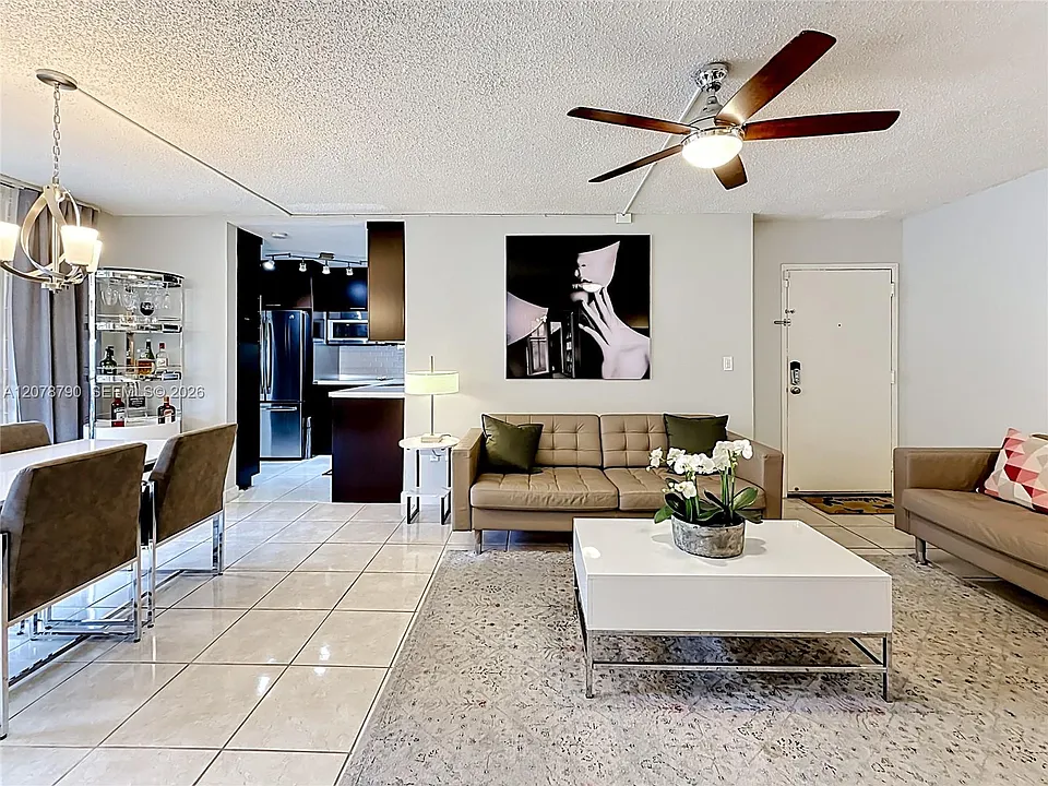 9350 Fontainebleau Blvd #101