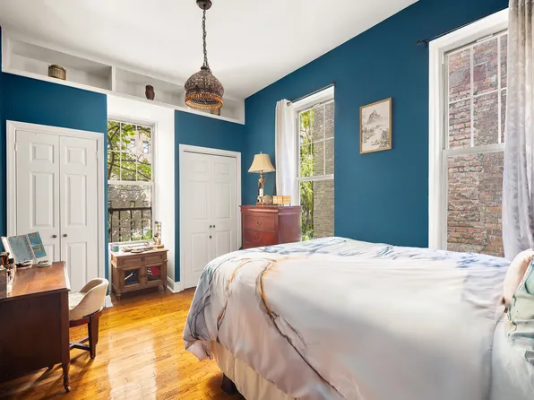 175 East 93rd Street image 5 of 11