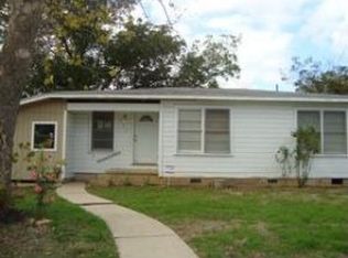 605 Barbara Dr, San Marcos, TX 78666