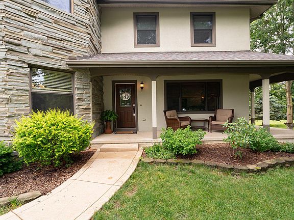 4th image of 1305 Walnut Creek Ct