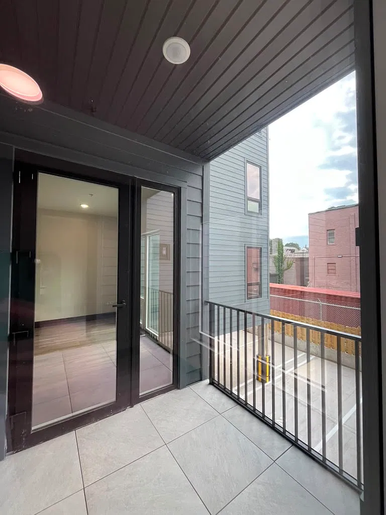 862 BROADWAY — Photo 4