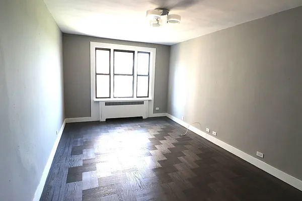 Rented by Bruma Realty LLC | media 10