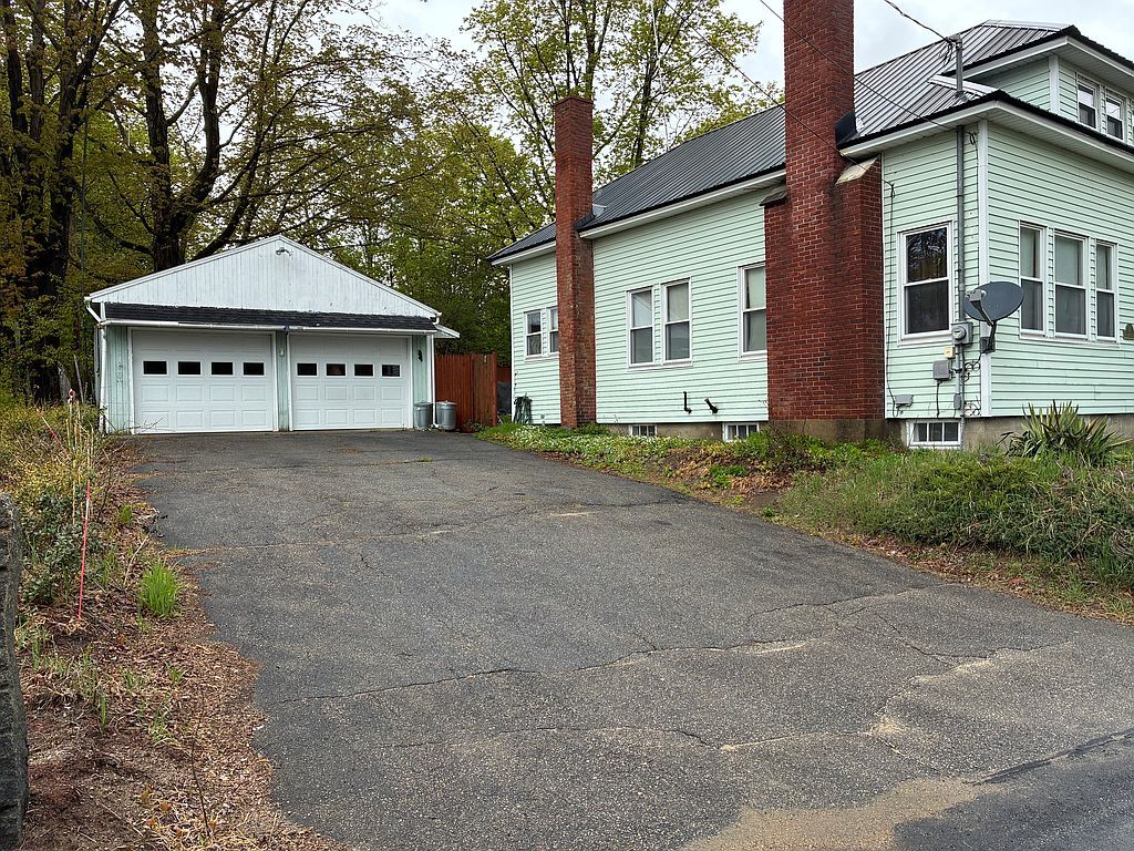 10 Pleasant St - Property Image