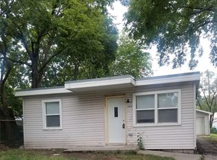 1324 Adams St, Lincoln, NE 68521