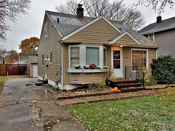 2nd image of 515 Lamont Ave