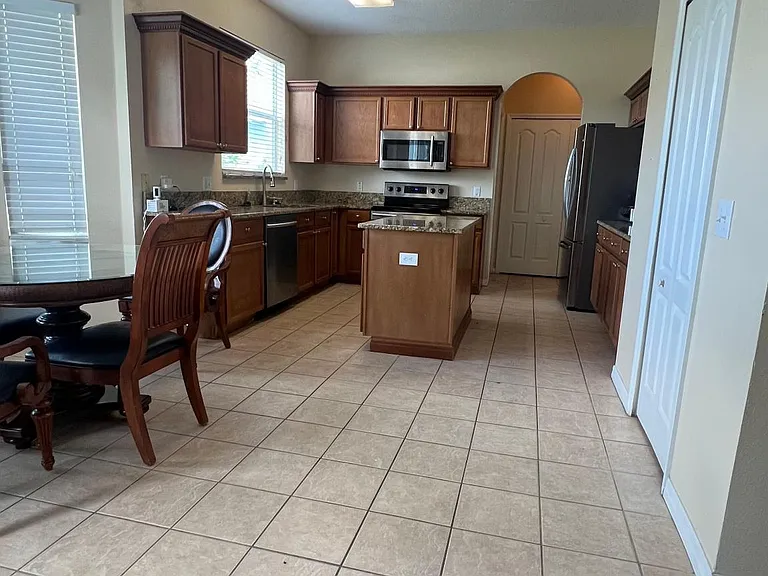 8417 Canterbury Lake Blvd — Photo 24
