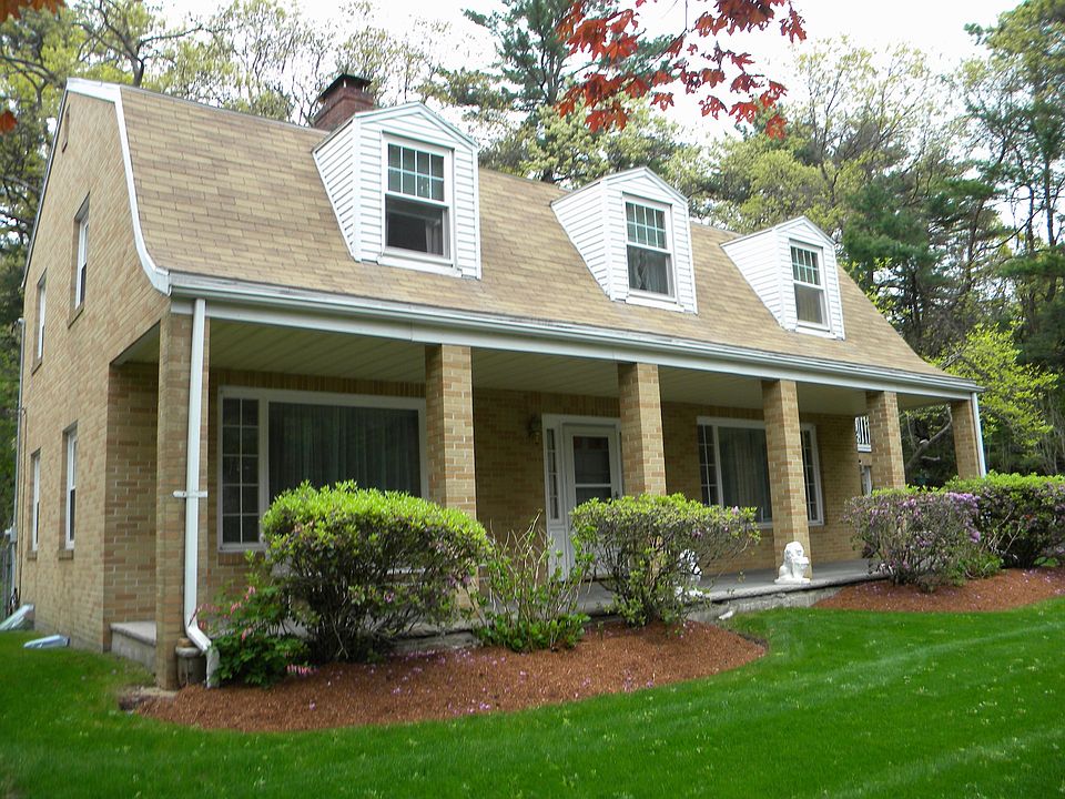 1005 Main Street