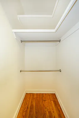 Rented by Compass | media 13