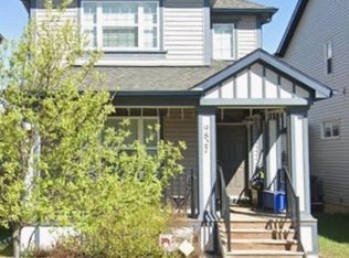 9827 220th St NW, Edmonton, AB T5T 4M3