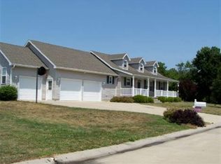 61 NW 241st Rd, Clinton, MO 64735