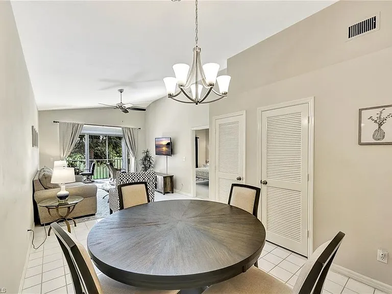 8228 Twelve Oaks Cir #323 — Photo 9
