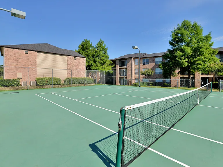 Creekside at Pear Ridge Apartments — Photo 8