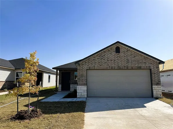 1208 Meadow Brook Dr, Purcell, OK 73080