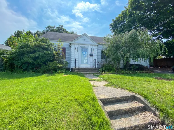 277 Nichols Avenue, Stratford, CT 06614