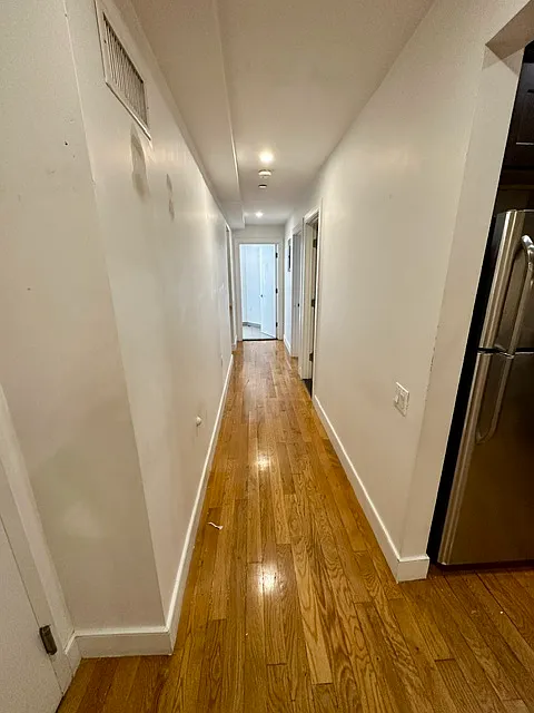 367 Franklin Avenue — Photo 2