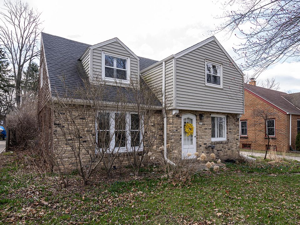 1st image of 4076 N 110th St