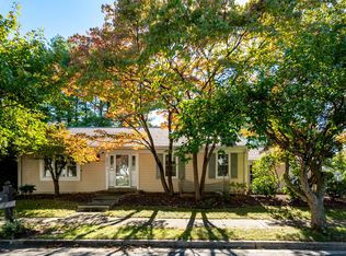 2313 Weymouth Ln, Crofton, MD 21114