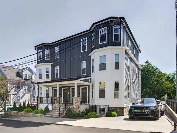 19 Fenwick St APT 1, Somerville, MA 02145