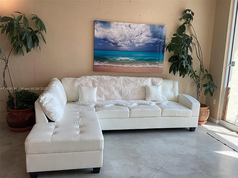 2001 Biscayne Blvd #3503 — Photo 11