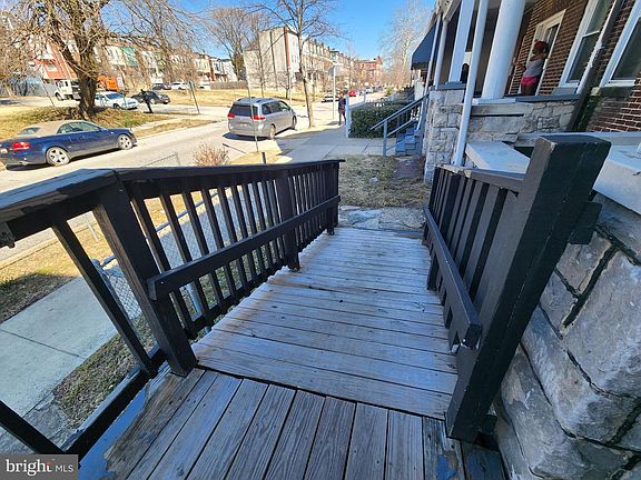 3rd image of 2217 Bryant Ave