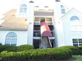 10406 Westridge Dr #104, Bowie, MD 20721