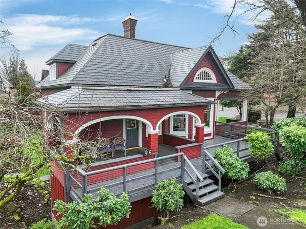 1800 J Street, Bellingham, WA 98225