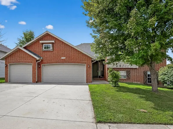 2576 E Kentwood Street, Republic, MO 65738