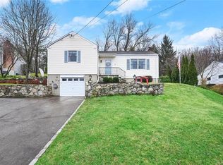 49 Woodland Rd, Bedford Hills, NY 10507