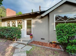 422 Pleasant Hill Ln, Sierra Madre, CA 91024