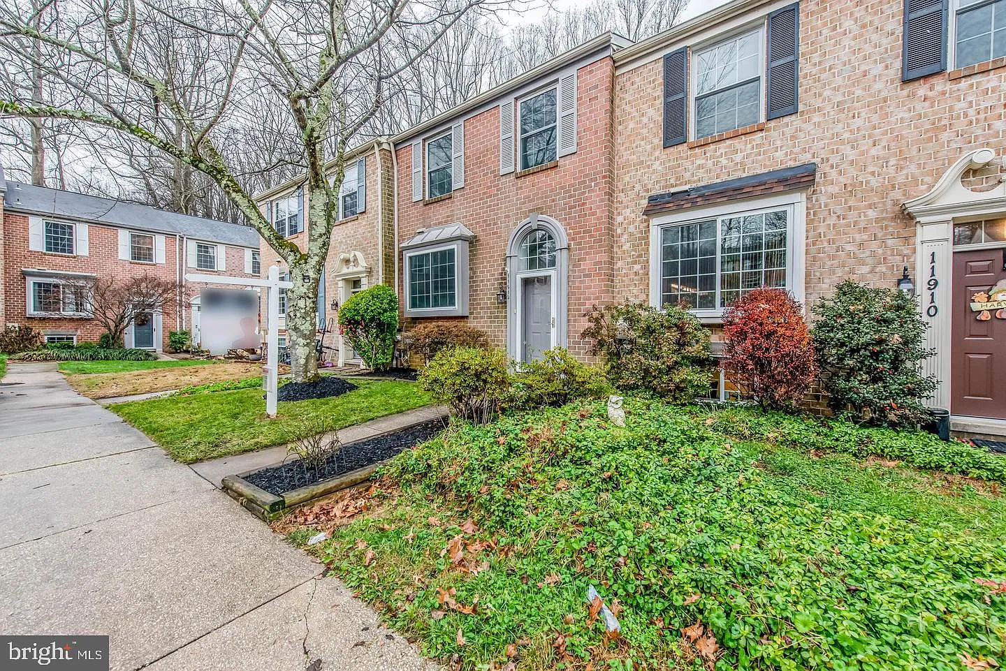 3 bed, 2.5 bath, 1987 sqft, $2,950 — Photo 3