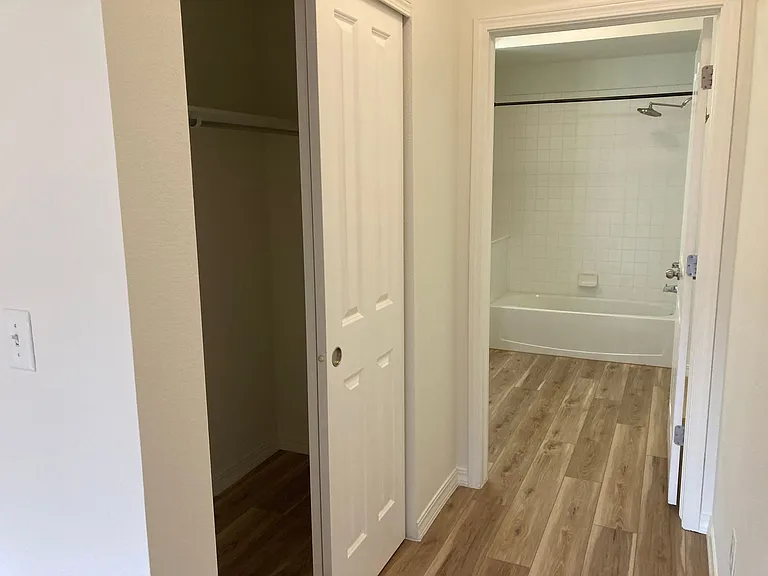 2450 Windrow Dr #D104 — Photo 18