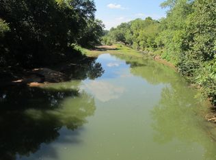 1226 Madison St #1335, Huntsville, AR 72740