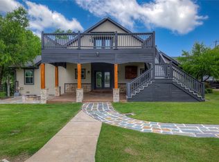 661 Majors Dr, Sulphur Springs, TX 75482