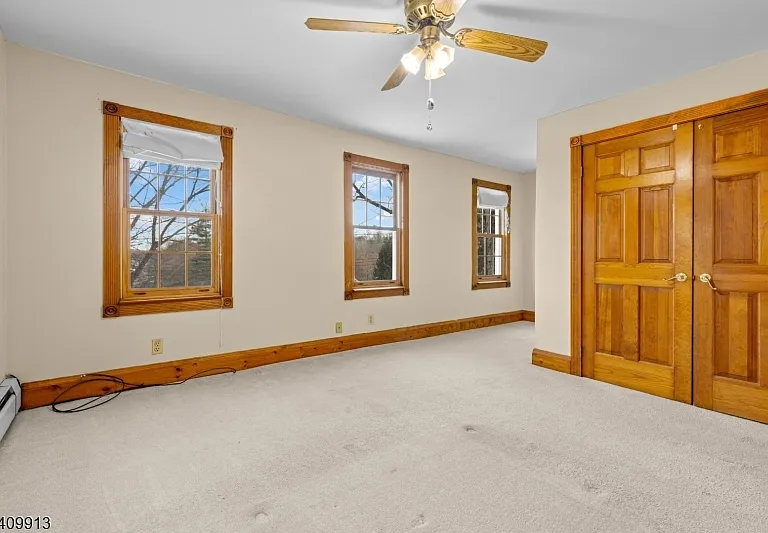 147 Millbrook Ave — Photo 15
