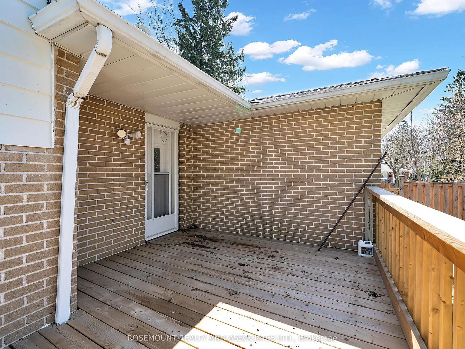 2 bed, $1,600 — Photo 3
