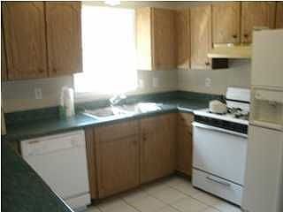 4th image of 1718 Mowbray Pike