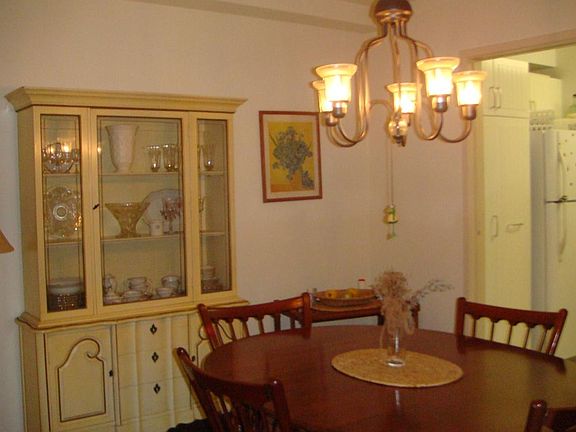 Dining Room to Kitchen