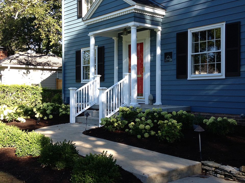 1st image of 824 Carrolton Blvd