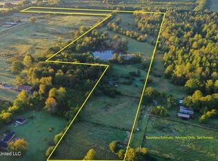 6988 Tate Panola Rd, Como, MS 38619