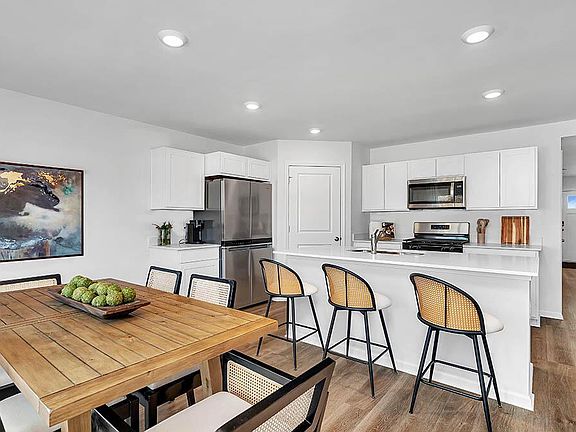 7th image of this home