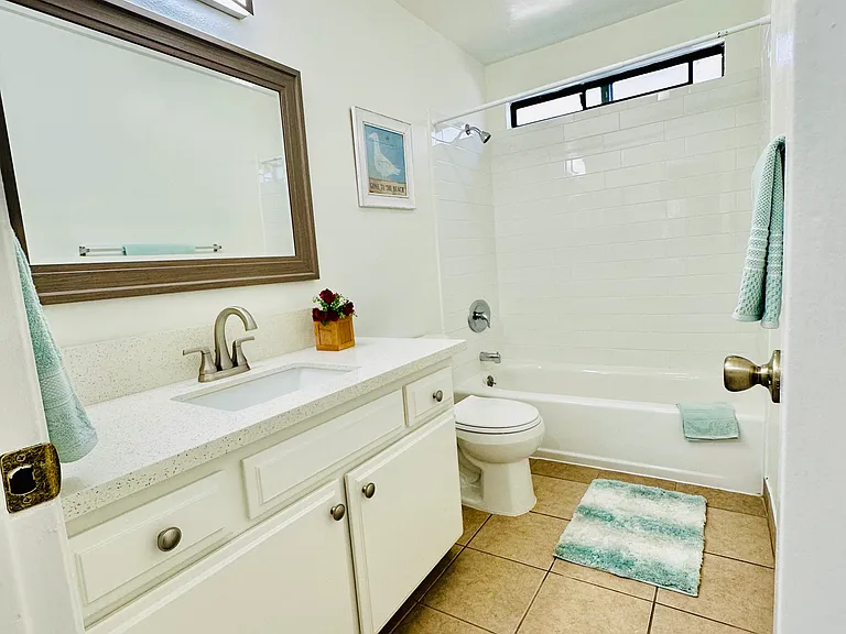 628 W Imperial Ave #203 — Photo 10