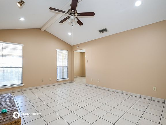 4th image of 14512 Seminole Dr