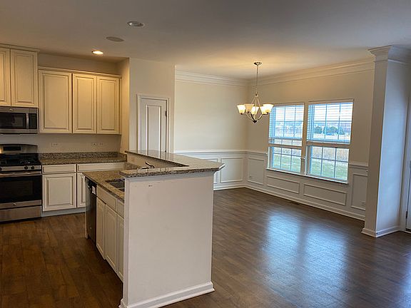 5th image of 12933 S White Pine Way