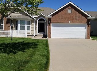 4907 Kelsey Ct, Saint Joseph, MO 64506