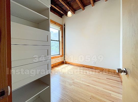 5th image of 788 Park Pl #17AA
