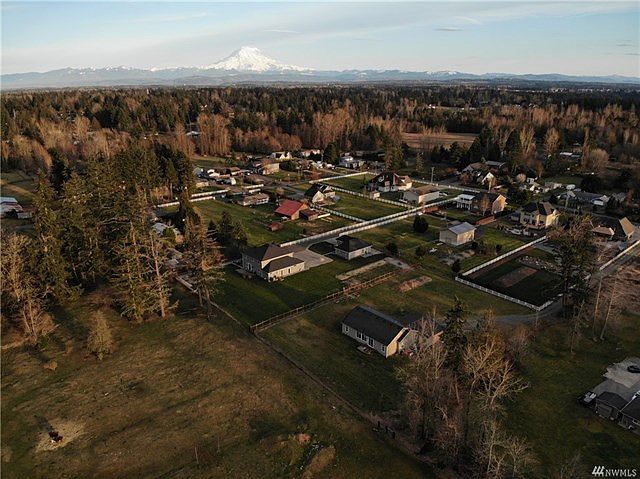 1st image of 3601 138th St E