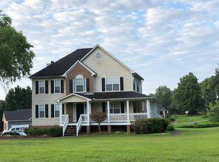 5931 Coatsworth Dr, Rex, GA 30273