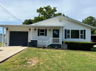 1403 W 1st St, West Plains, MO 65775