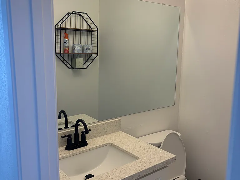 1400 Carpentier St #131 — Photo 5