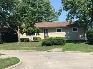 321 S Oak St, Lamoni, IA 50140